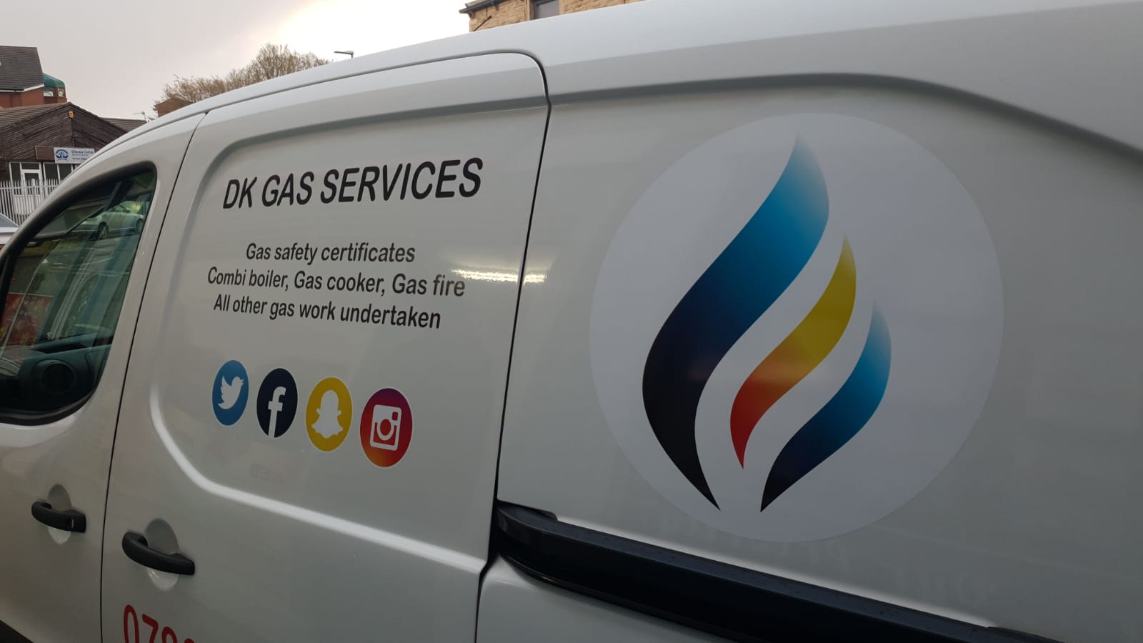 Van door lettering